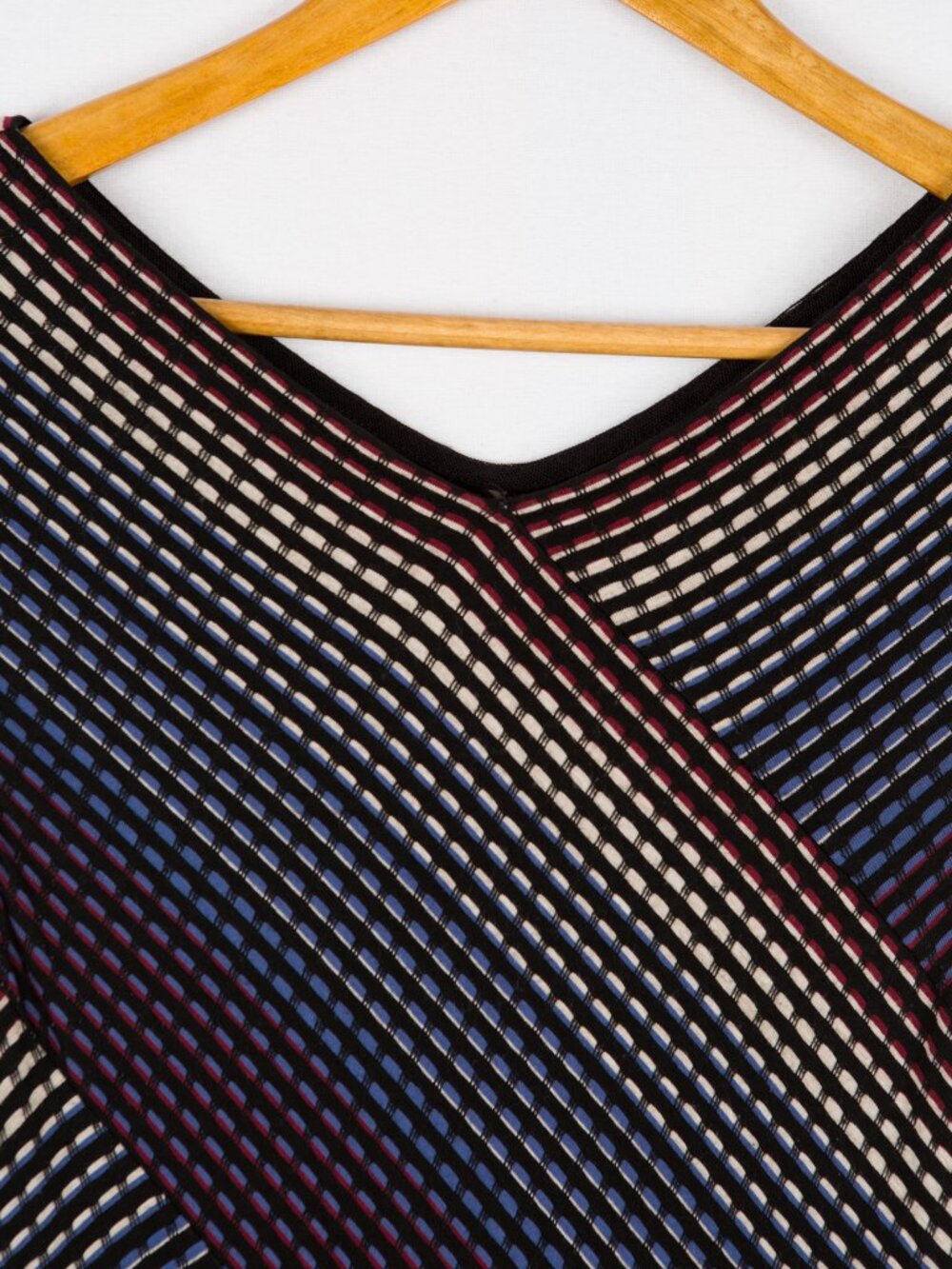 BCBGMaxAzria Multicolor Striped Fit-and-Flare Midi Dress - Picture 4 of 12